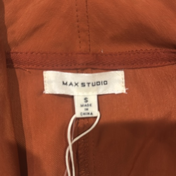 Max Studio light weight jacket - Picture 2 of 6